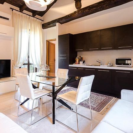 Begatto Apartment, Nel Cuore Del Centro Storico Bolonia Exterior foto